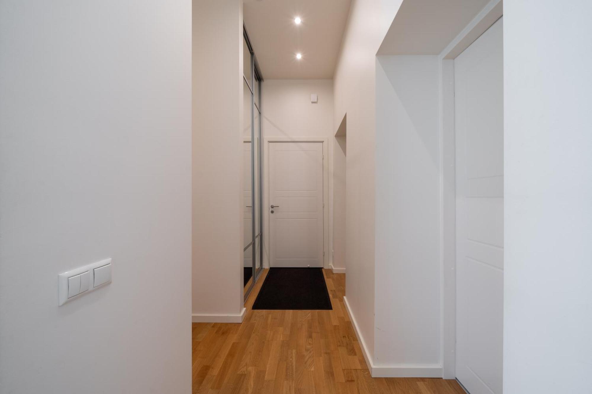 Families & Groups - 3 Bedrooms - Free Parking - Location *