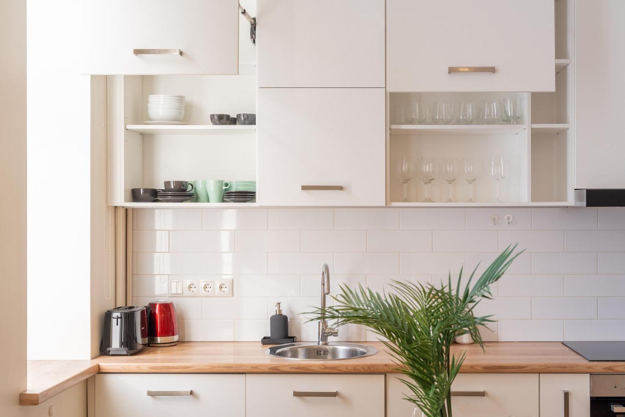 Families & Groups - 3 Bedrooms - Free Parking - Location